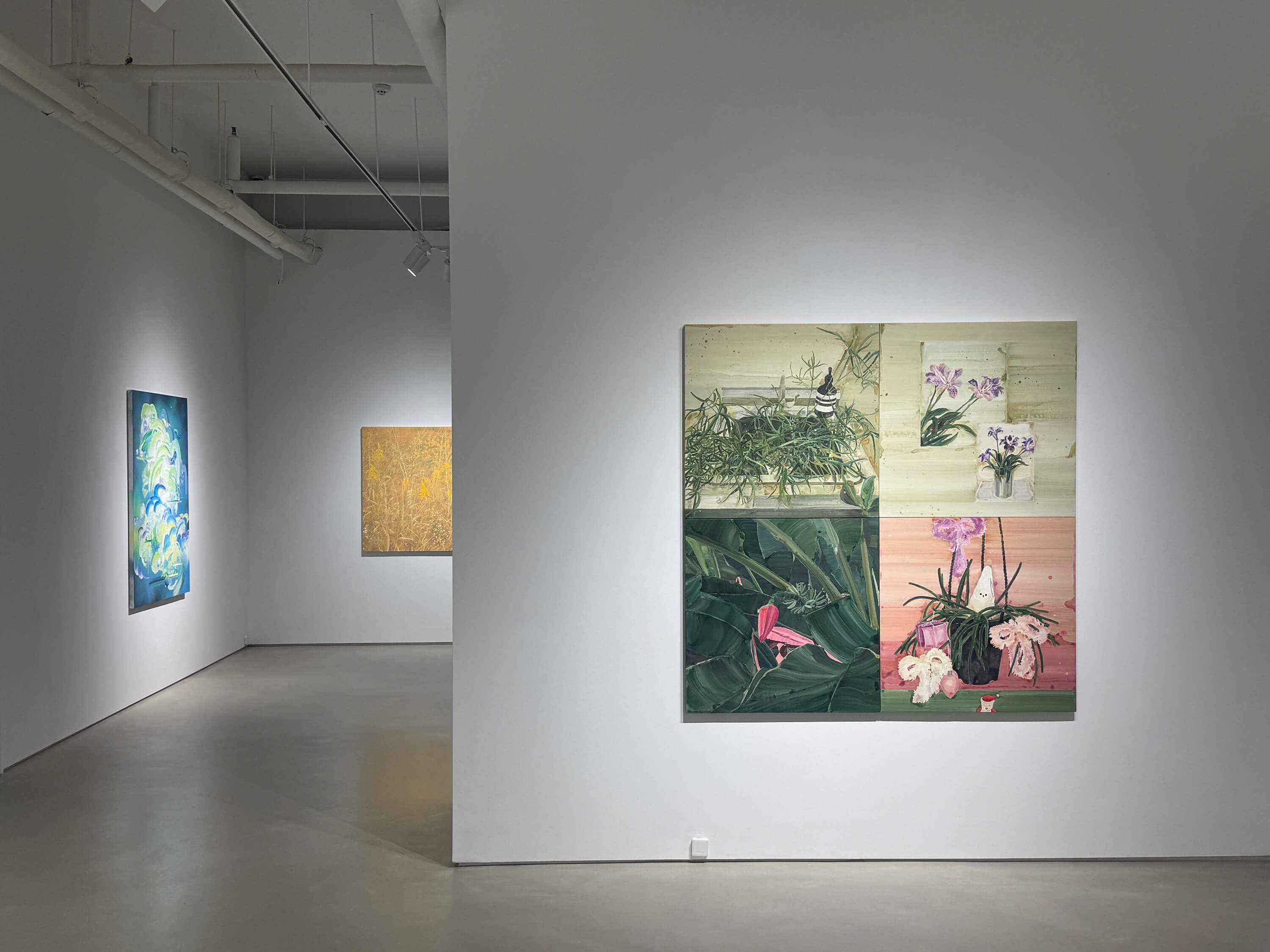 Inner frame
2025. 08. 14 - 09. 02

· 주최 및 주관 : 히든엠갤러리
· 전시작가 : 문기전, 원나래, 전희경, 진풀