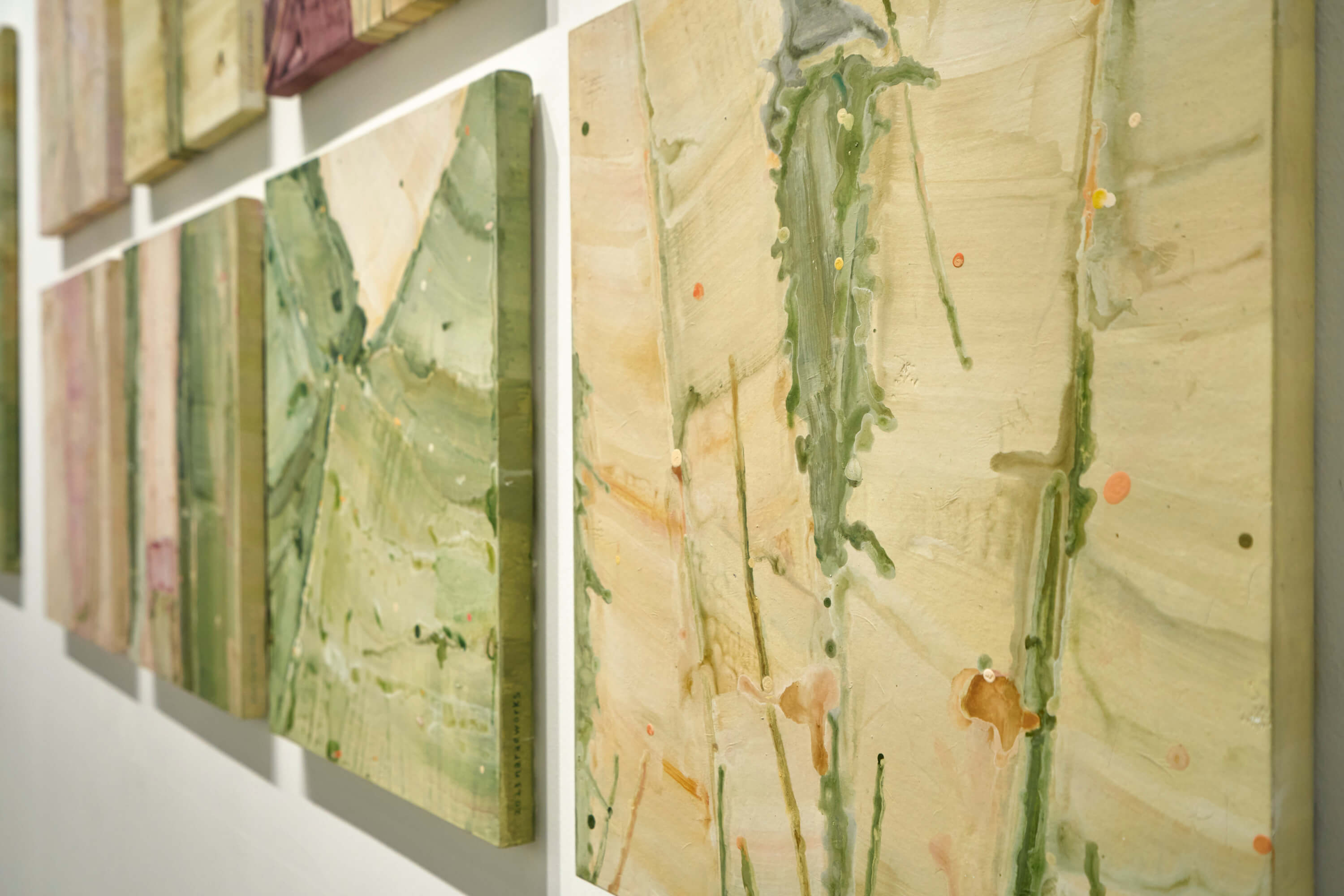 씨줄과 날줄 Weft and Wrap
2024. 06. 06 - 06. 19

· 주최 및 주관 : 갤러리 밀스튜디오
· 전시작가 : 원나래, 이은우
· 사진 : 최철림